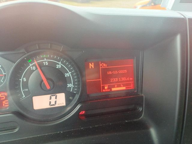 OKTR8398_2809820 vehicle image