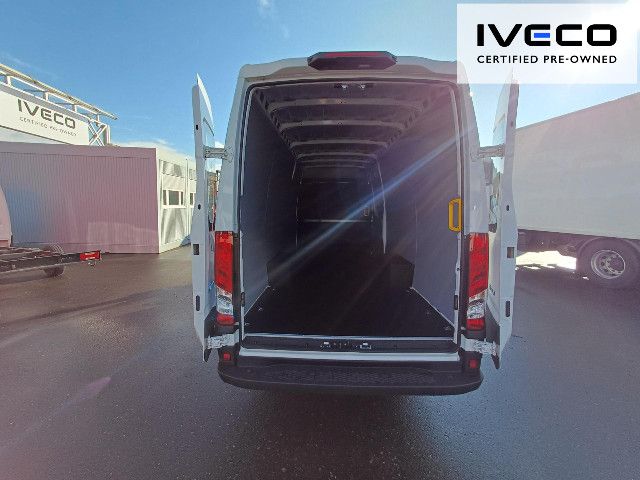 OKTR8398_2820650 vehicle image