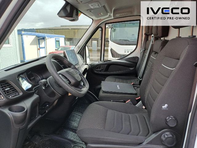 OKTR8398_2833977 vehicle image