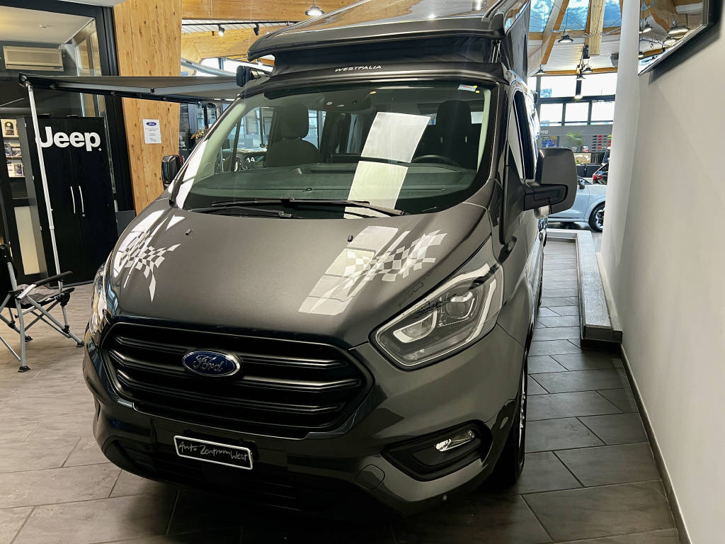 AZWE3302_2666713 vehicle image