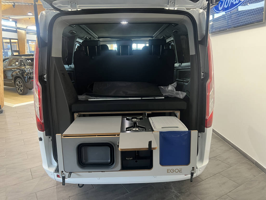 AZWE3302_2551849 vehicle image