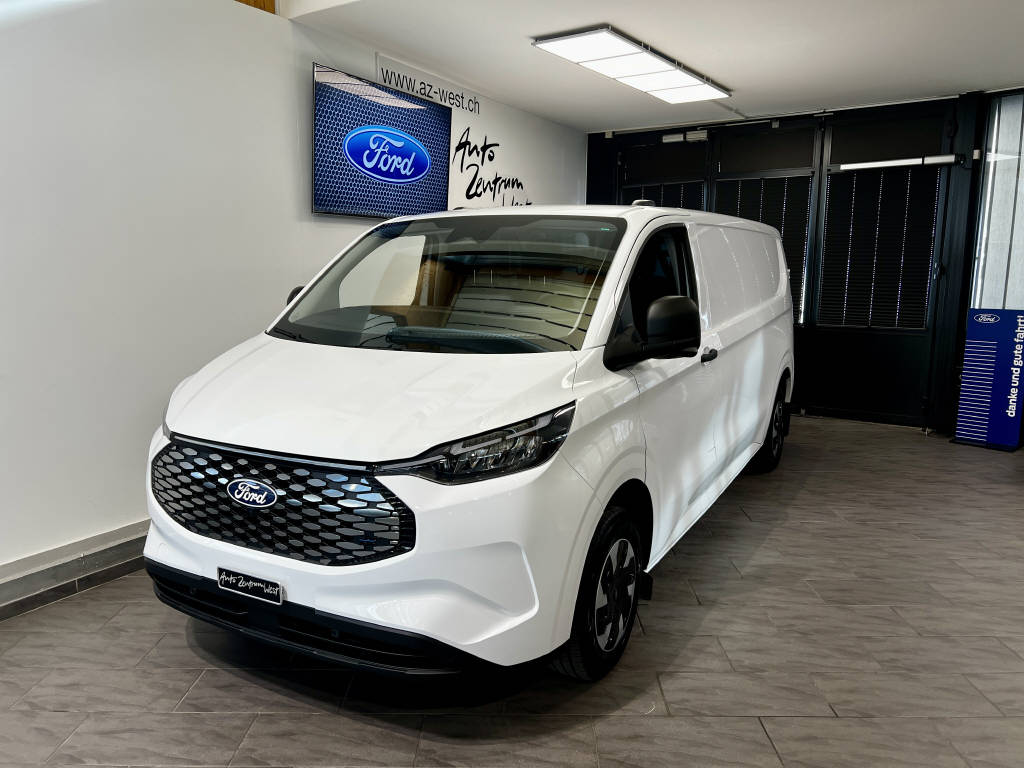 AZWE3302_2551852 vehicle image