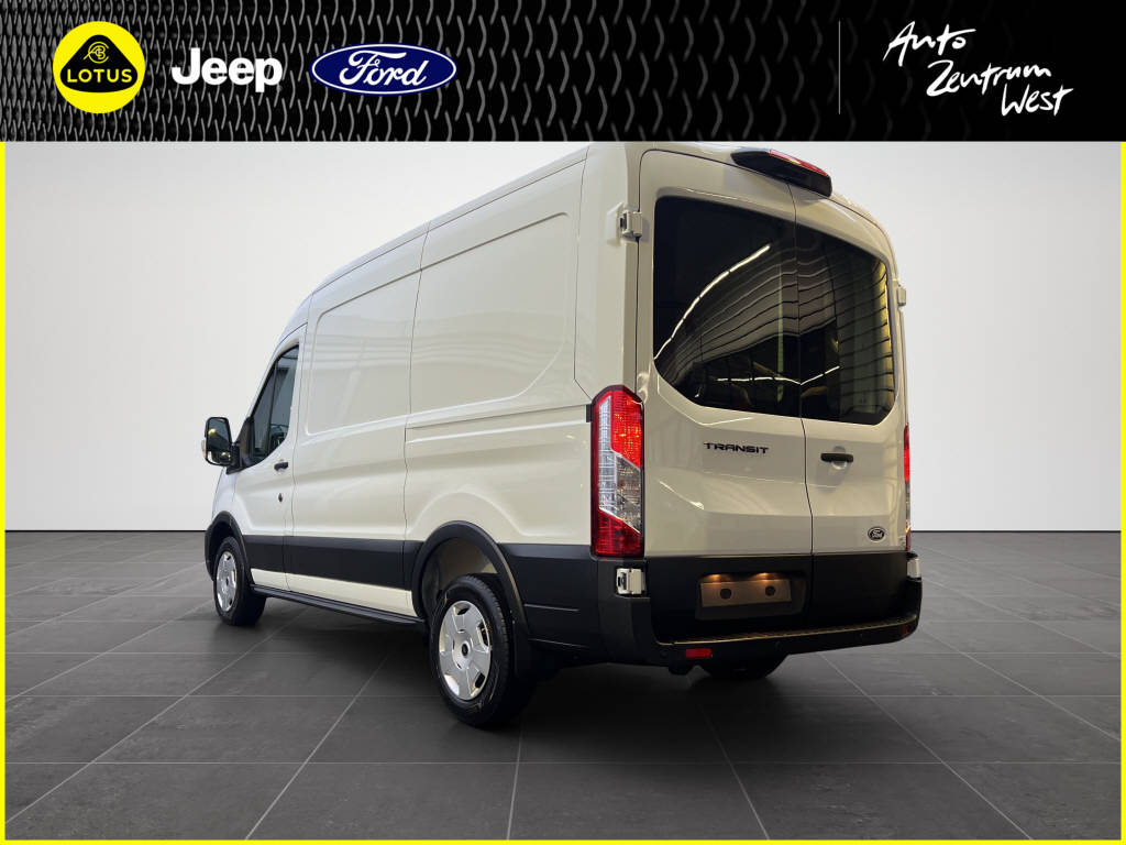 AZWE3302_2666719 vehicle image