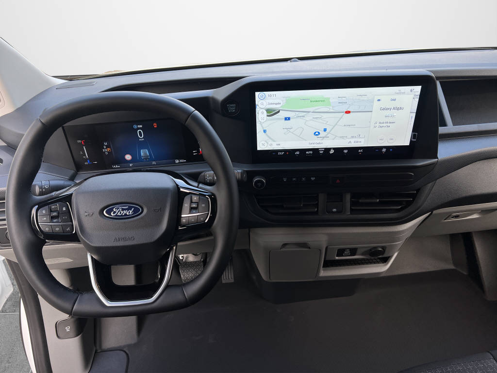 AZWE3302_2666722 vehicle image