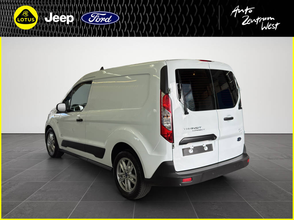 AZWE3302_2666725 vehicle image