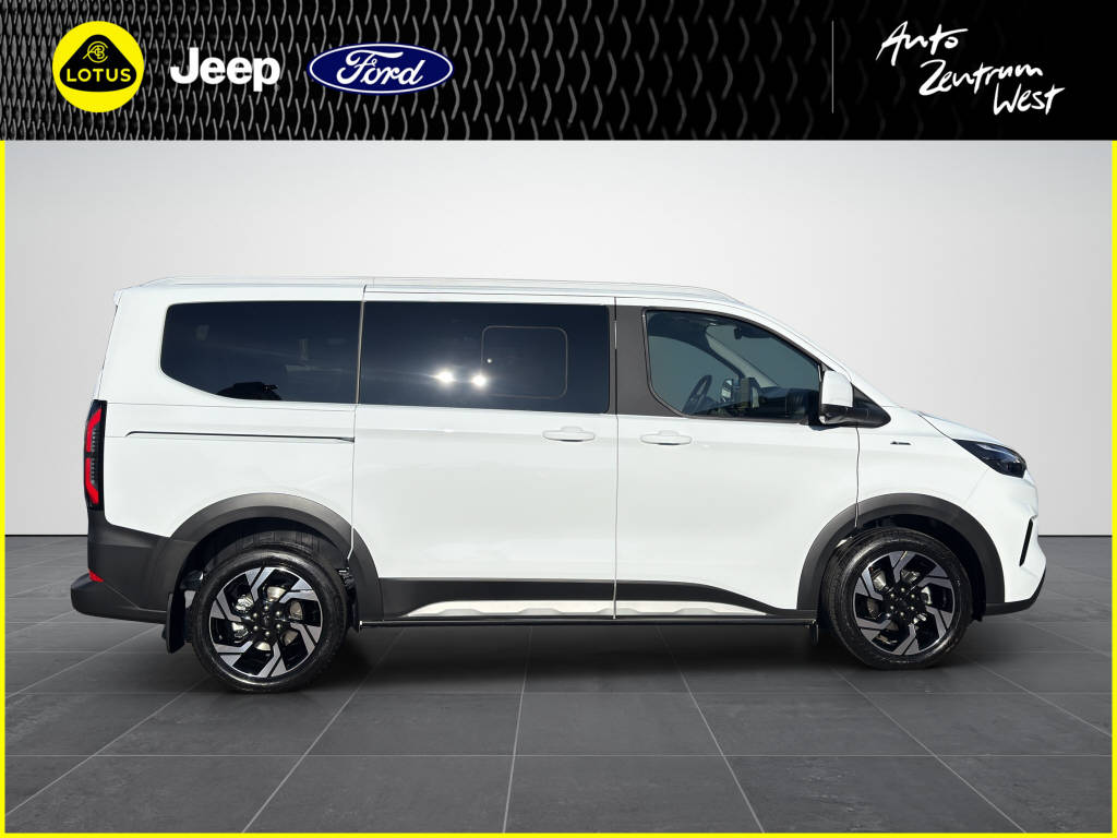 AZWE3302_2825202 vehicle image