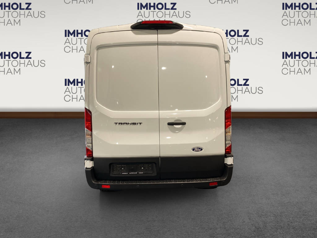 imho8269_2564603 vehicle image