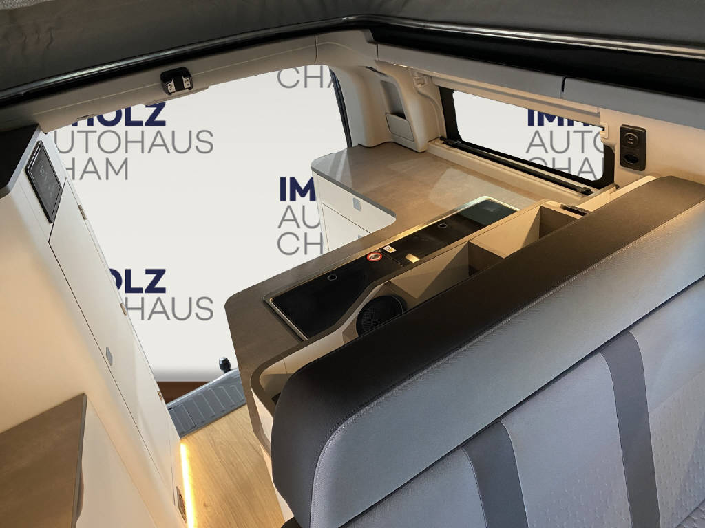 imho8269_2564607 vehicle image