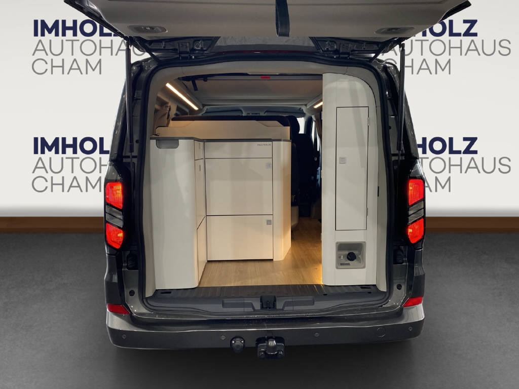 imho8269_2564607 vehicle image