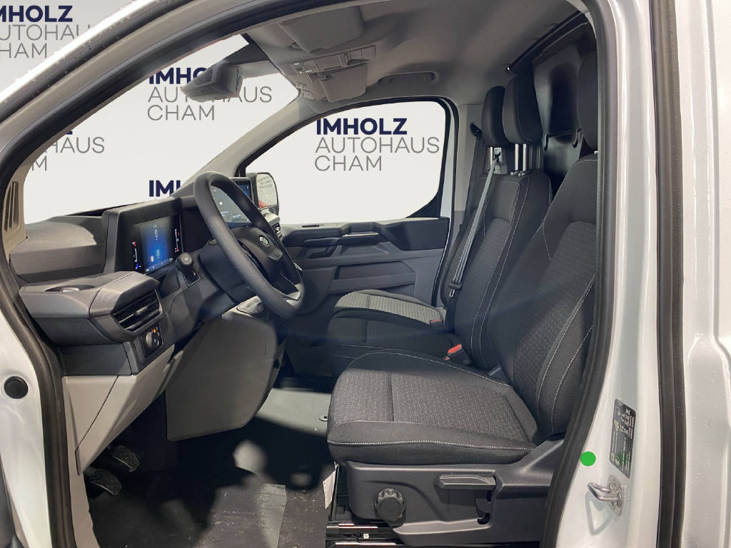 imho8269_2564616 vehicle image