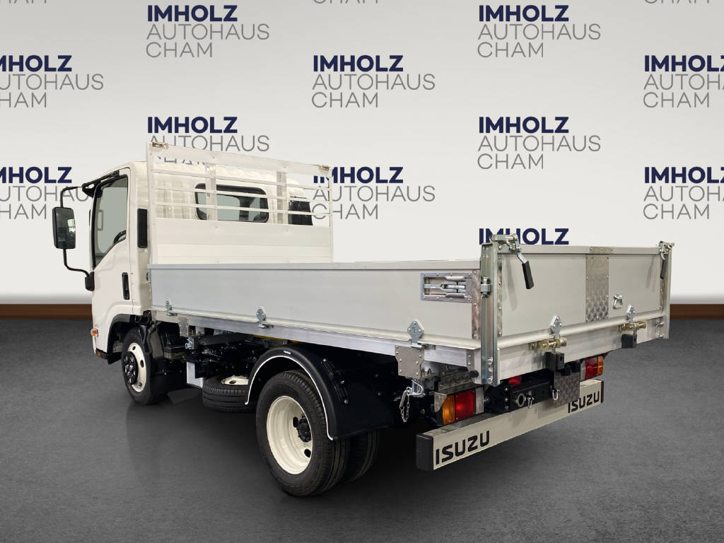 imho8269_2564642 vehicle image