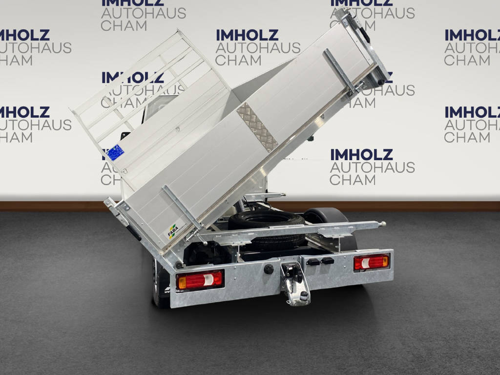 imho8269_2564650 vehicle image