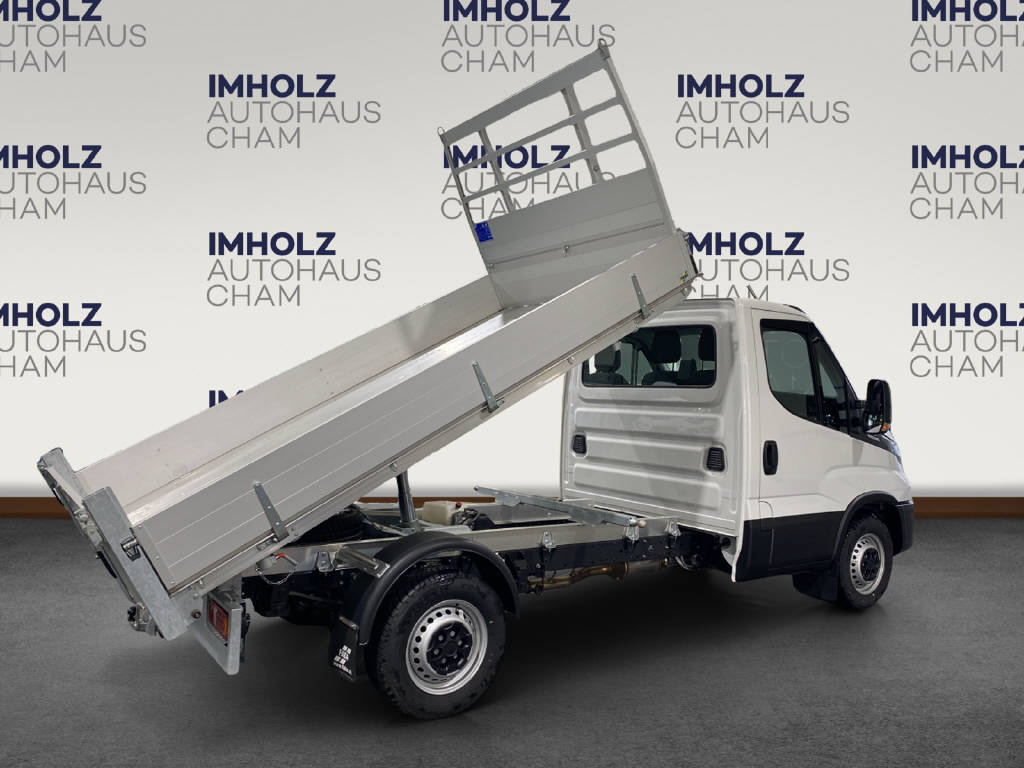 imho8269_2564650 vehicle image