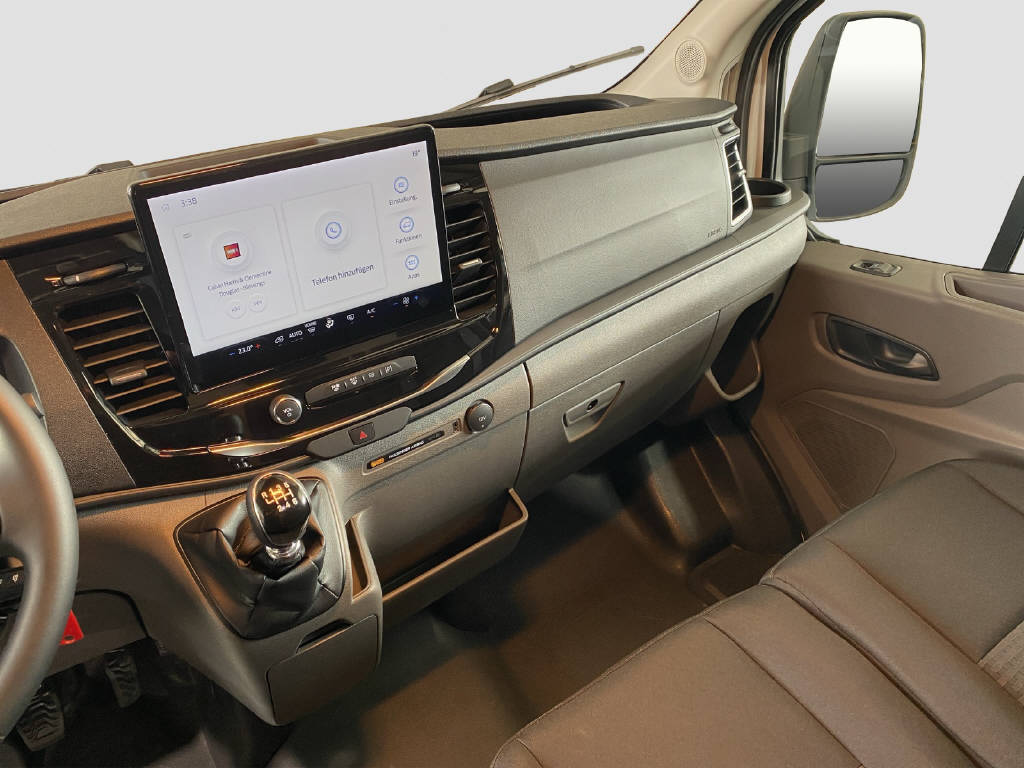 imho8269_2806294 vehicle image