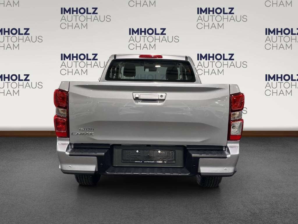 imho8269_2805743 vehicle image