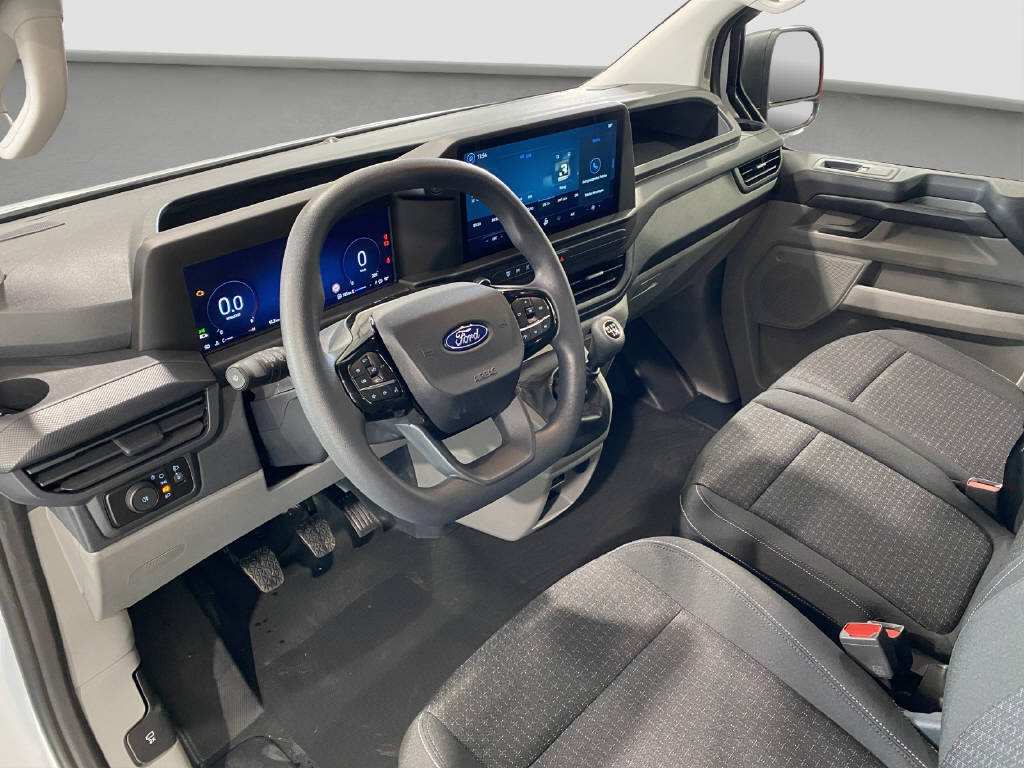 imho8269_2805746 vehicle image