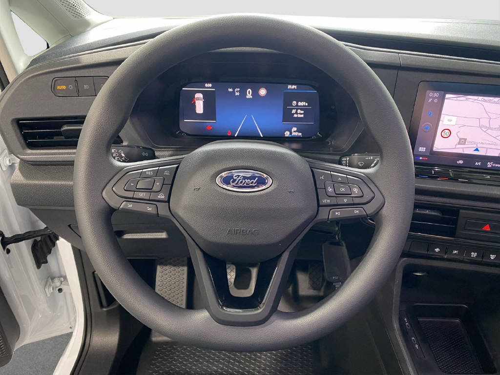 imho8269_2899569 vehicle image