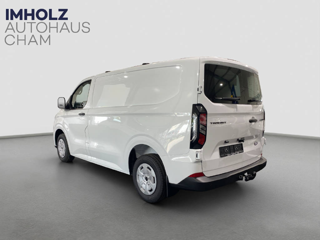 imho8269_2806310 vehicle image