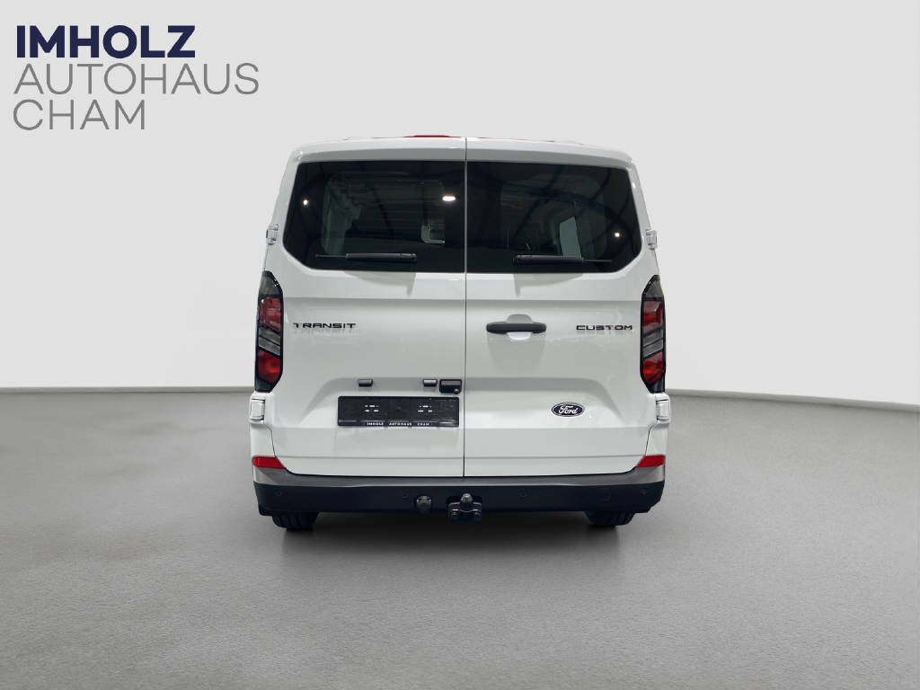 imho8269_2806310 vehicle image