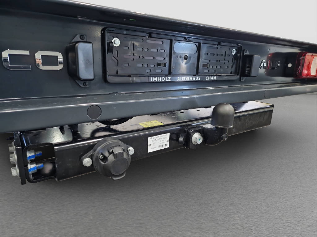 imho8269_2805752 vehicle image