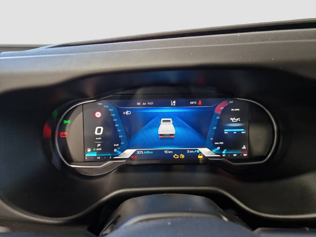 imho8269_2805752 vehicle image