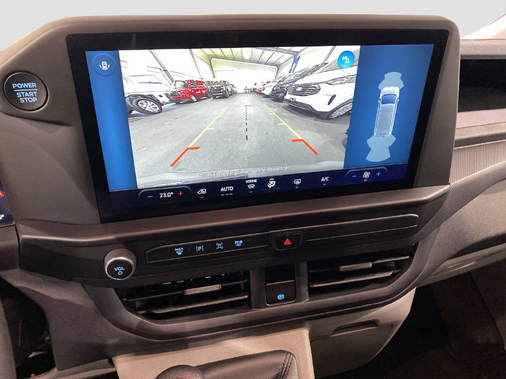 imho8269_2805754 vehicle image