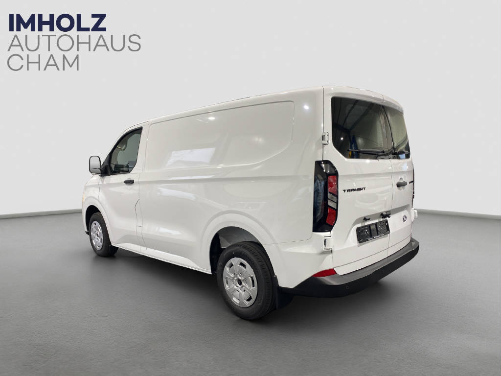 imho8269_2805754 vehicle image