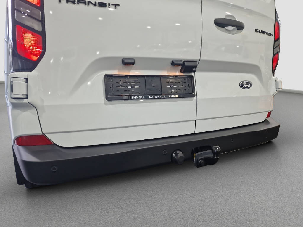 imho8269_2806315 vehicle image