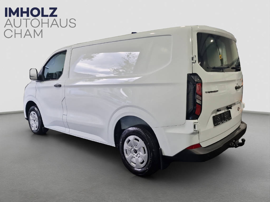 imho8269_2806315 vehicle image