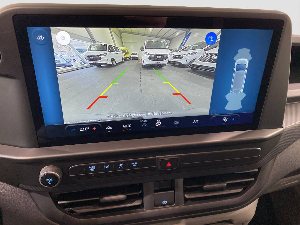 imho8269_2806316 vehicle image