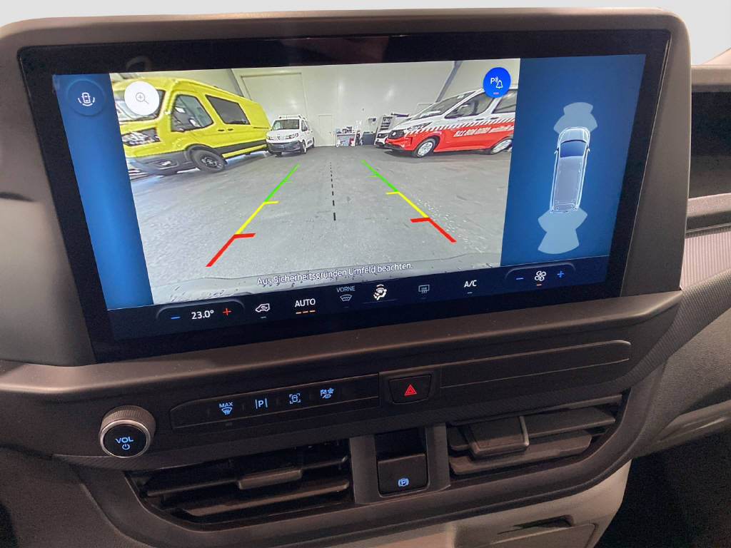 imho8269_2805757 vehicle image