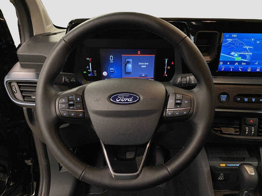 imho8269_2805759 vehicle image