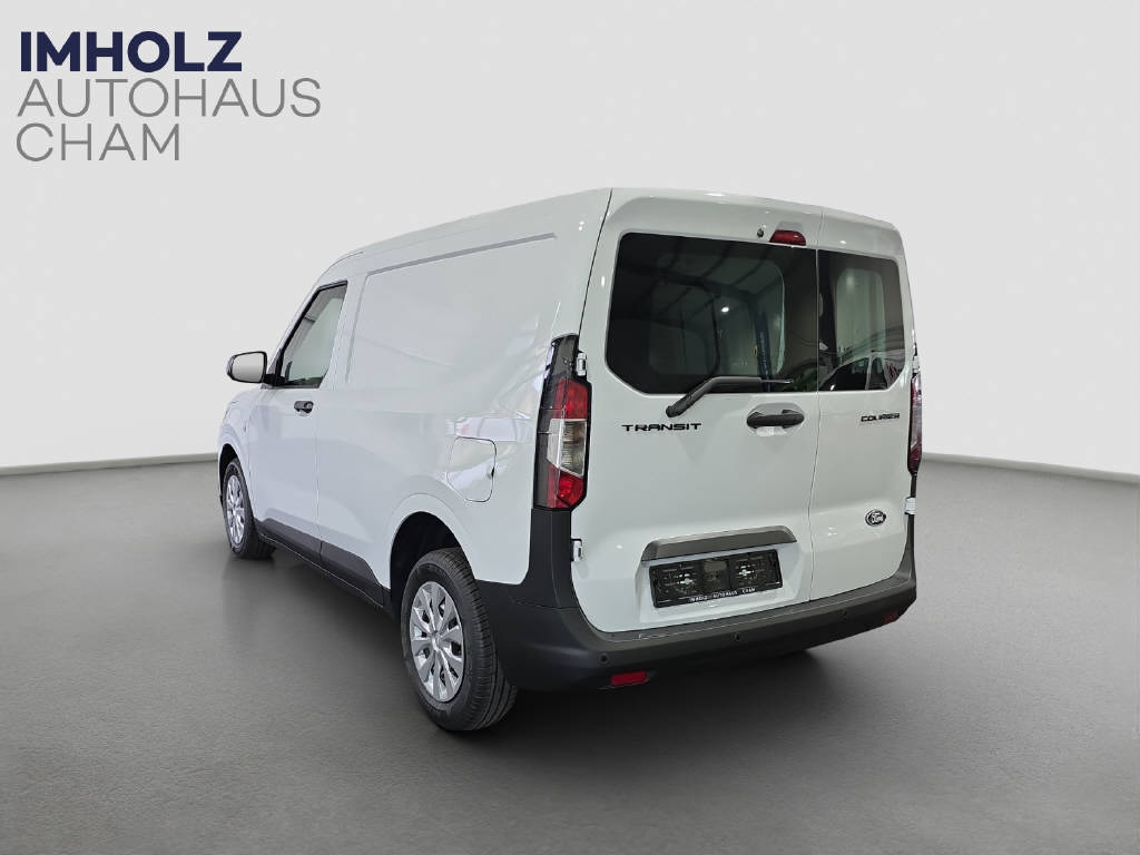 imho8269_2805761 vehicle image