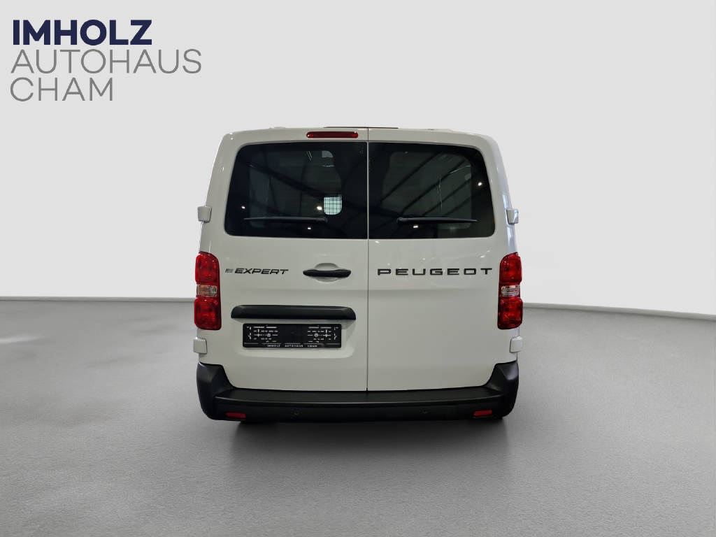 imho8269_2805762 vehicle image