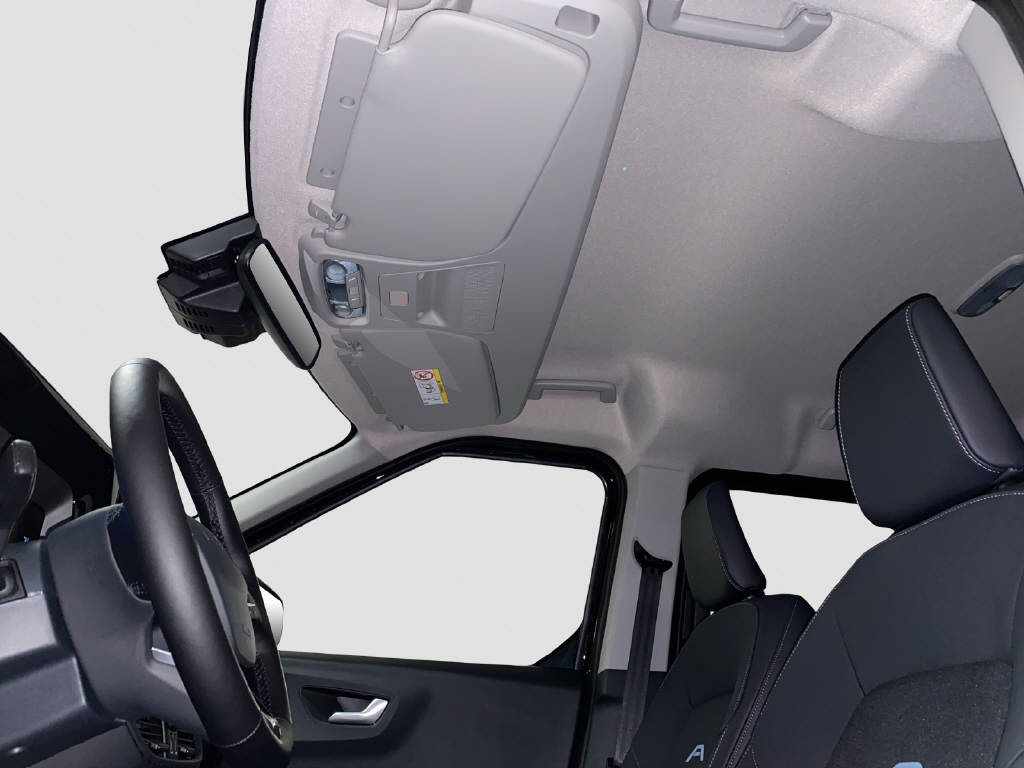 imho8269_2805765 vehicle image