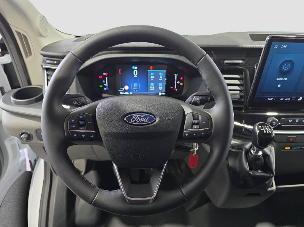 imho8269_2806326 vehicle image