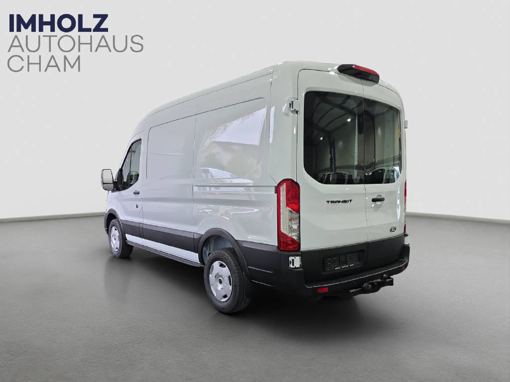 imho8269_2806326 vehicle image