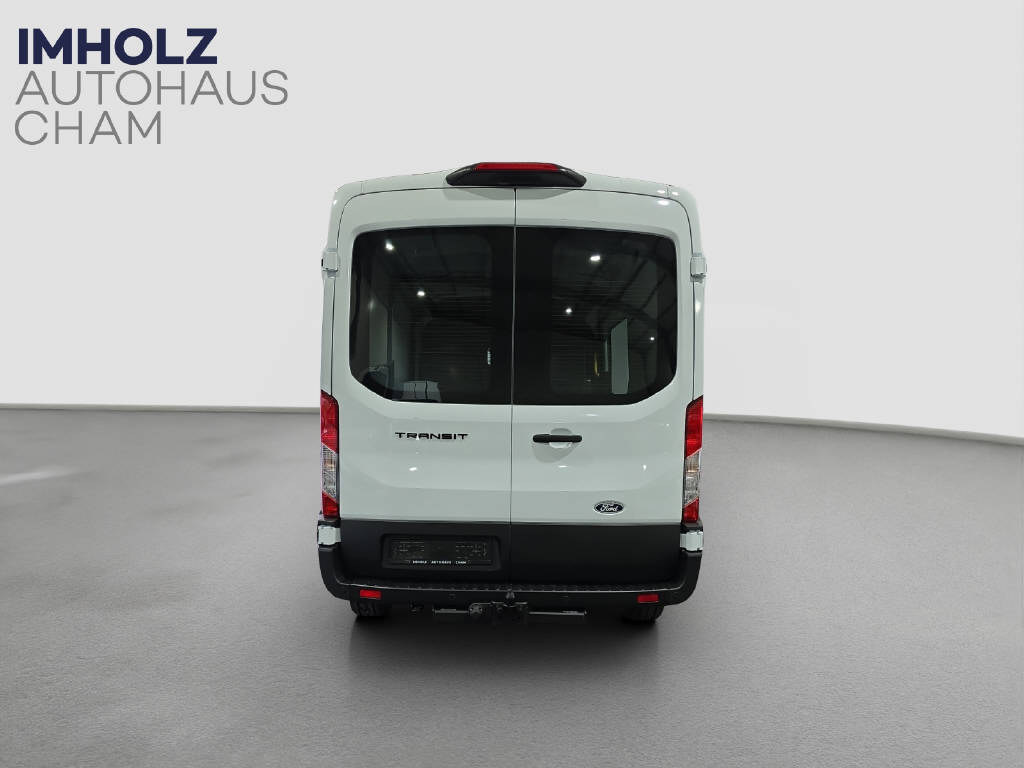 imho8269_2806326 vehicle image