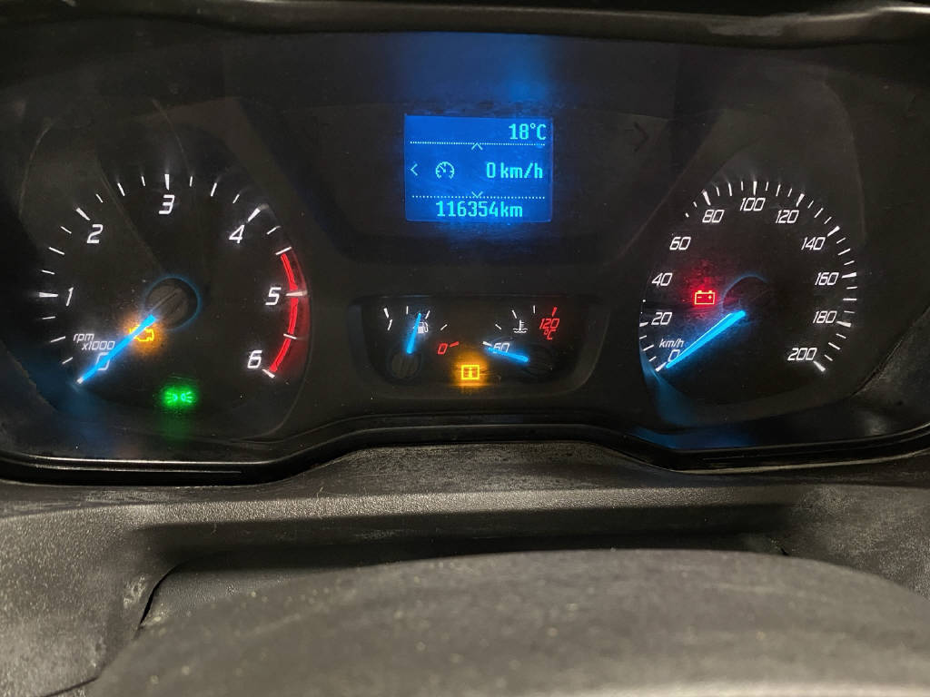 imho8269_2806330 vehicle image