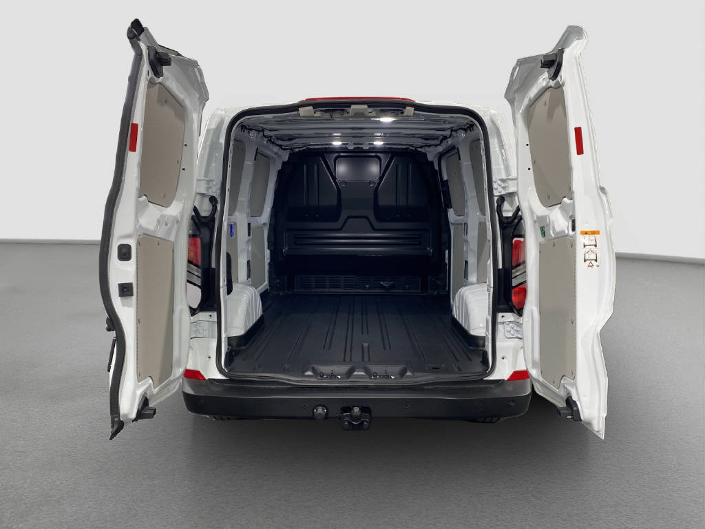 imho8269_2806331 vehicle image