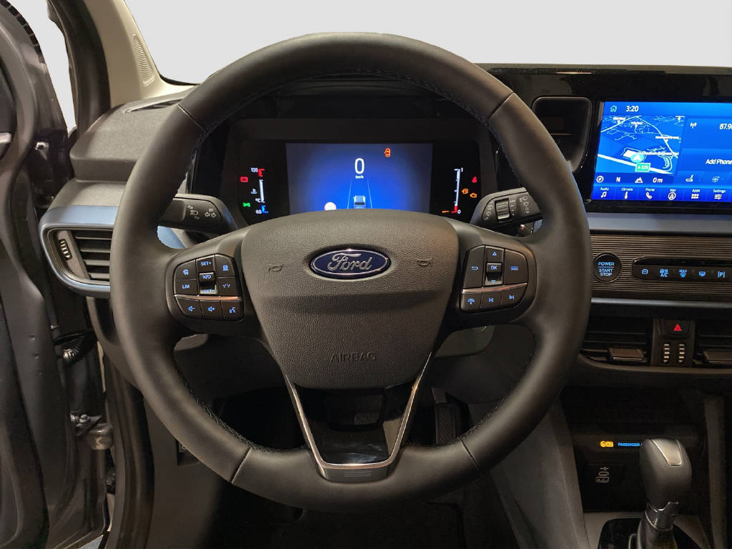 imho8269_2805772 vehicle image