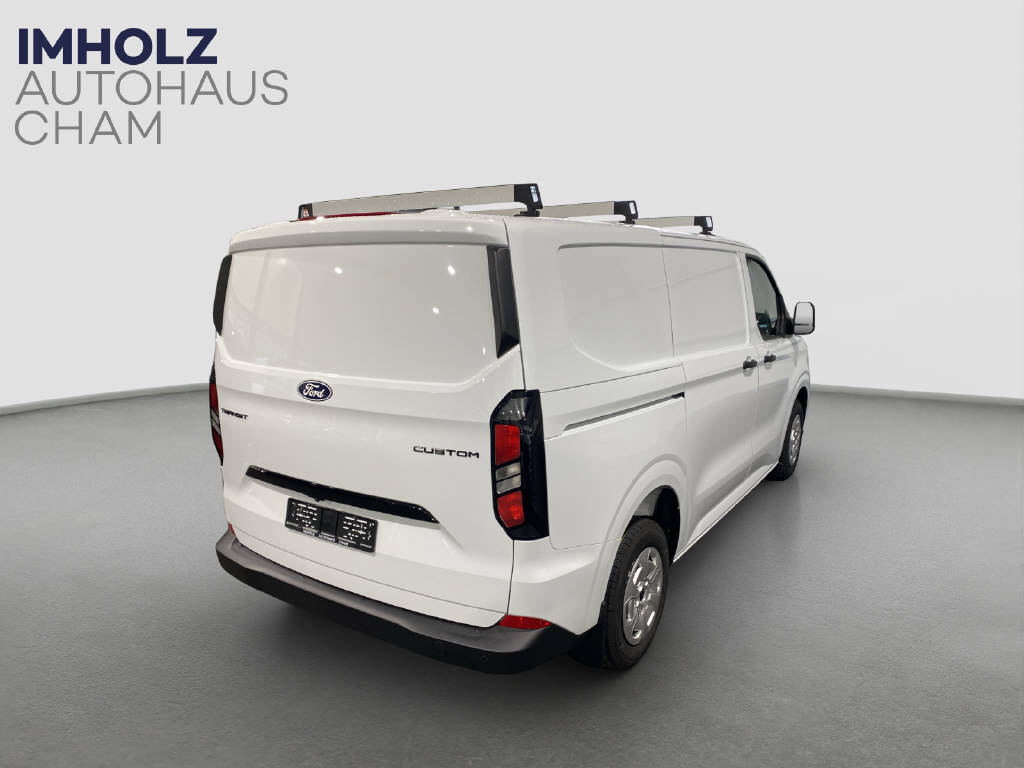 imho8269_2806333 vehicle image