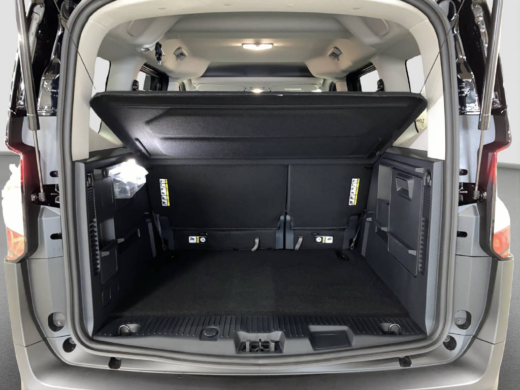 imho8269_2805775 vehicle image