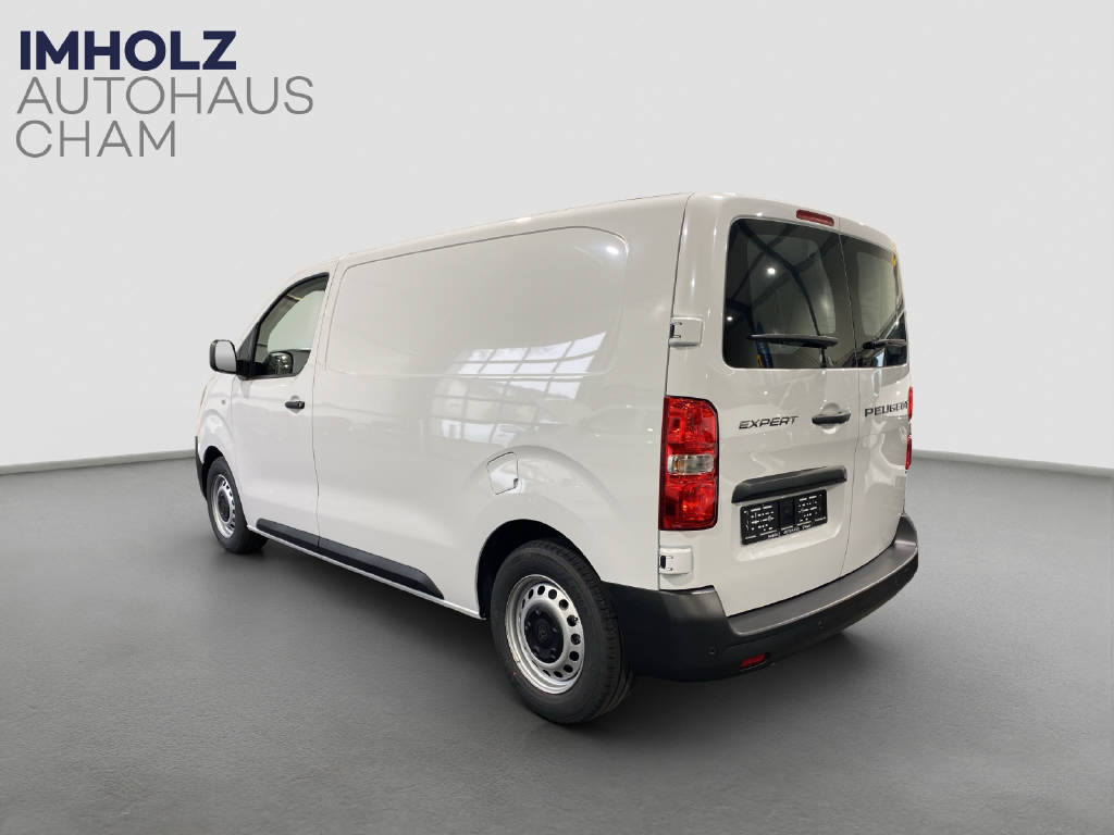 imho8269_2806338 vehicle image