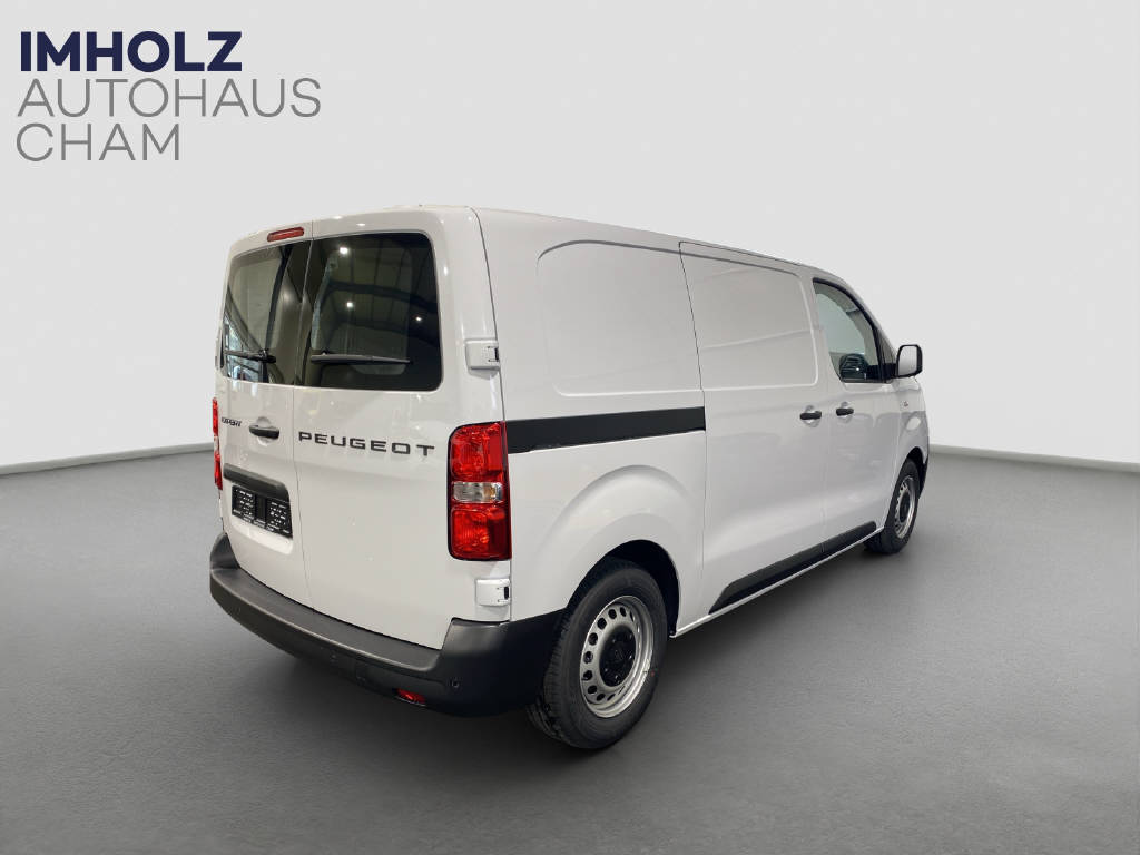 imho8269_2806338 vehicle image