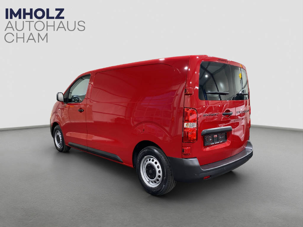 imho8269_2806340 vehicle image