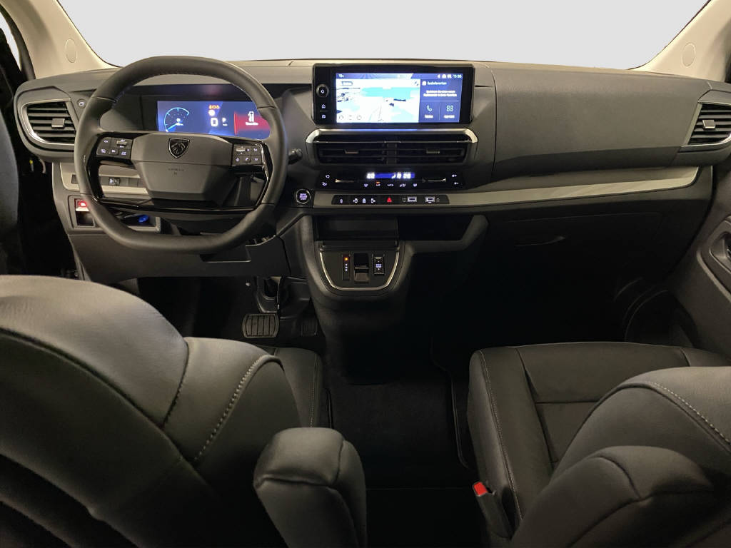 imho8269_2805784 vehicle image