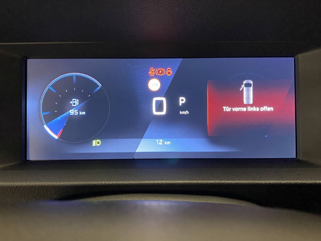 imho8269_2805784 vehicle image