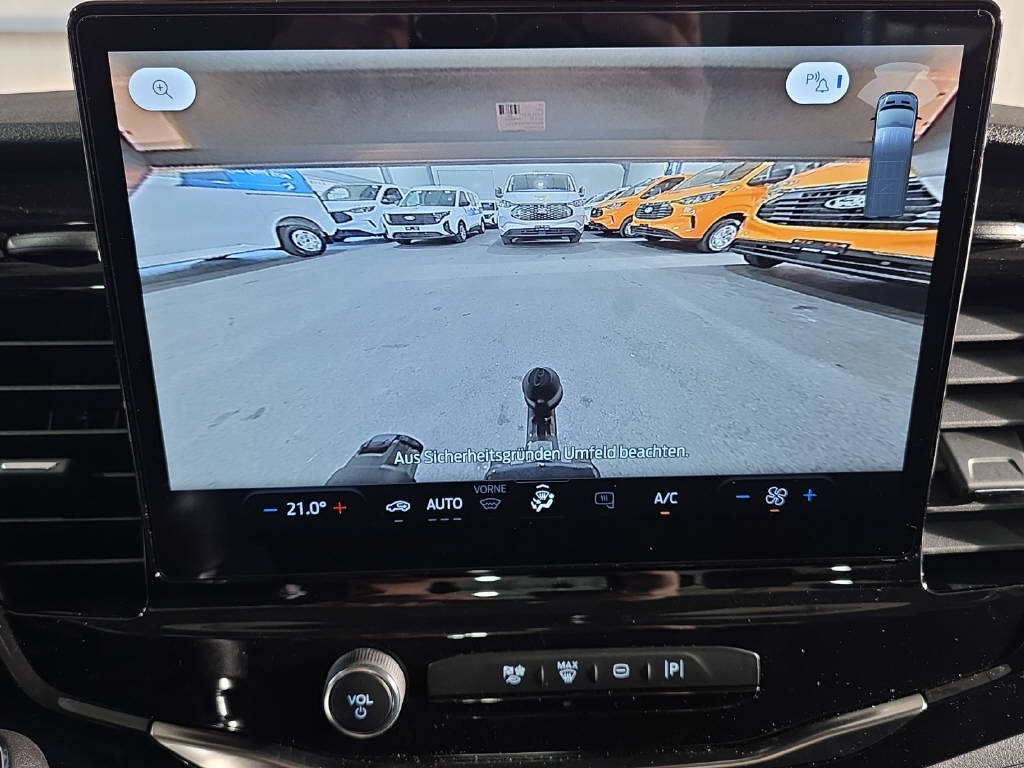 imho8269_2899583 vehicle image