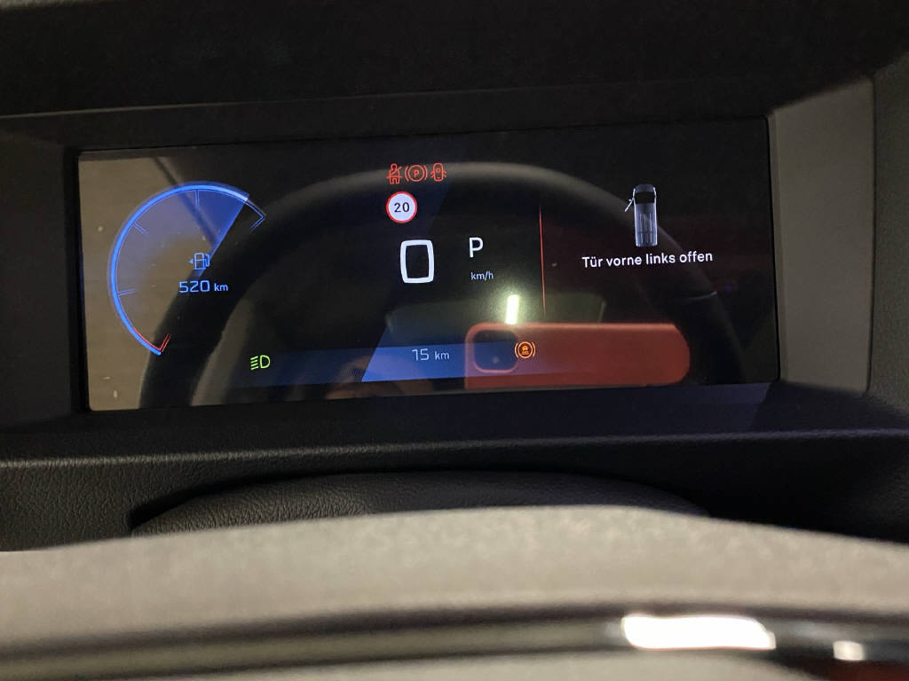 imho8269_2898832 vehicle image